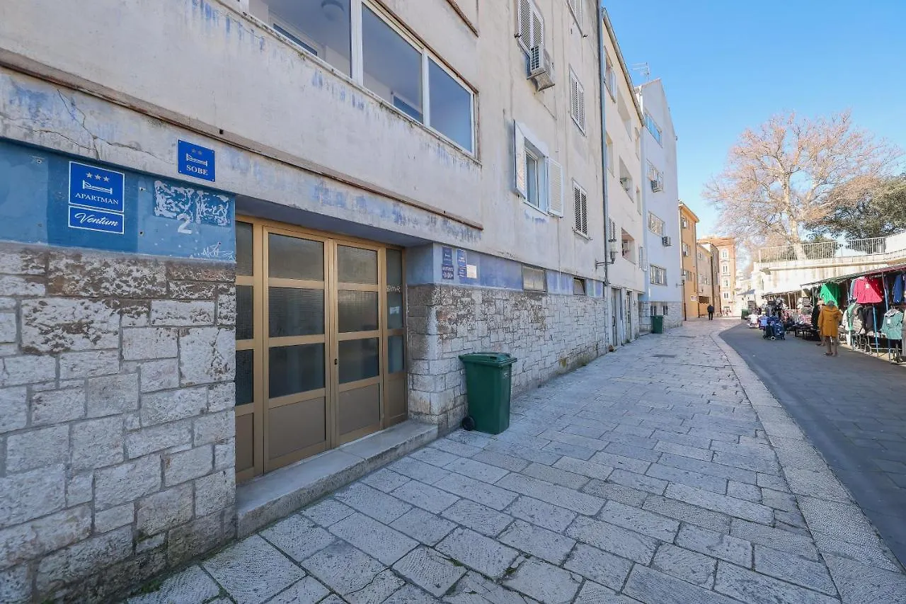 Rooms Lopwi Old Town Ground Floor Zadar 2*,  Kroatien